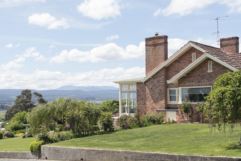 Trevallyn House B & B Riverside Exterior photo