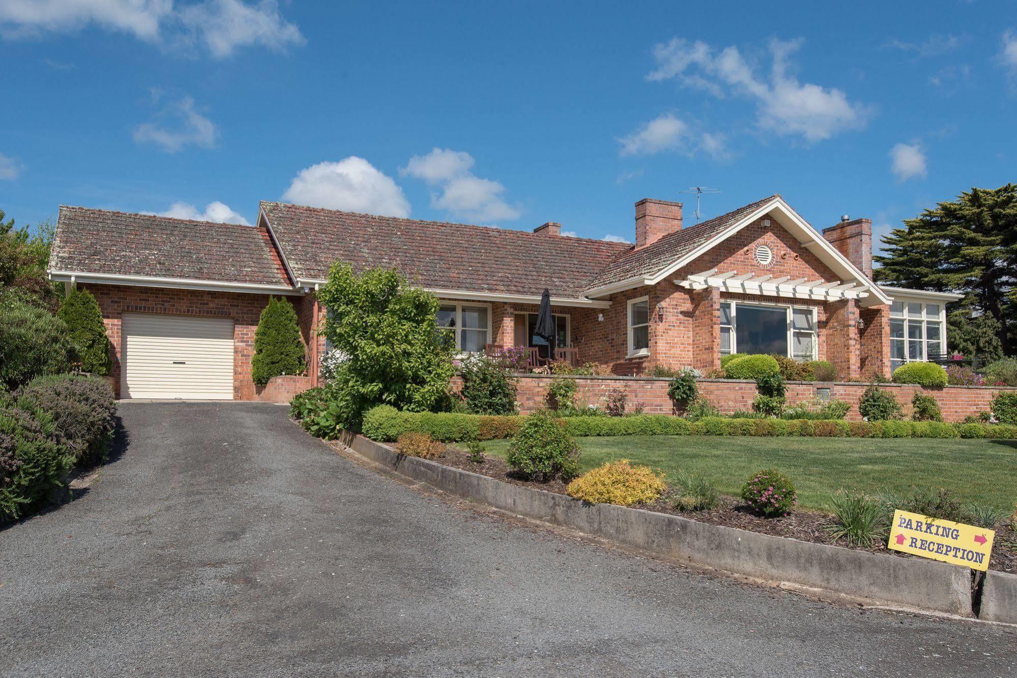 Trevallyn House B & B Riverside Exterior photo