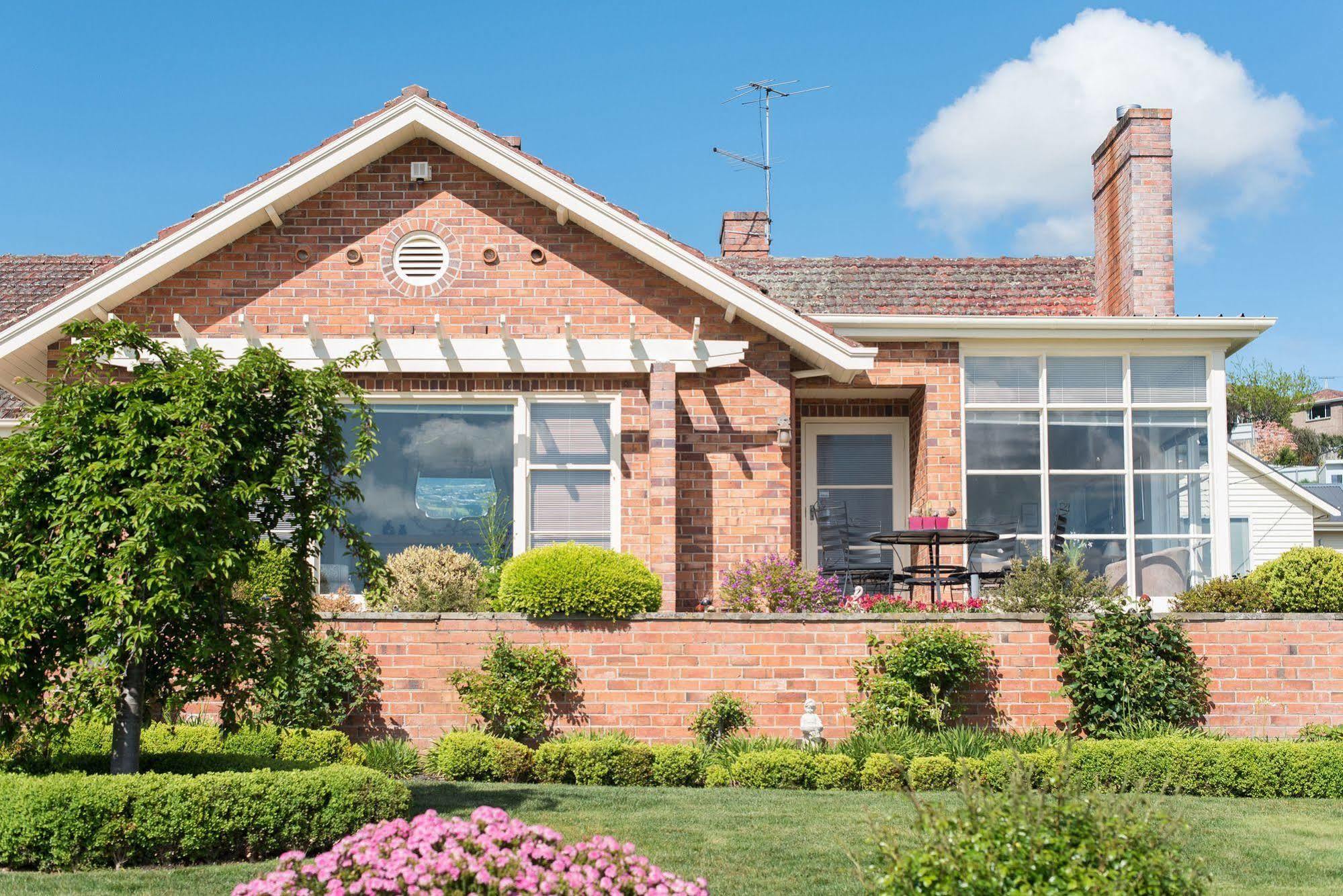 Trevallyn House B & B Riverside Exterior photo